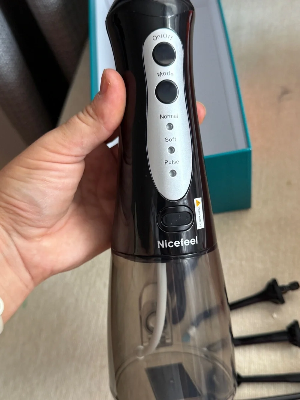 Nicefeel Portable Oral Irrigator in Black